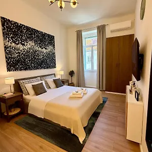  Apartment Riva Waterfront Croatia