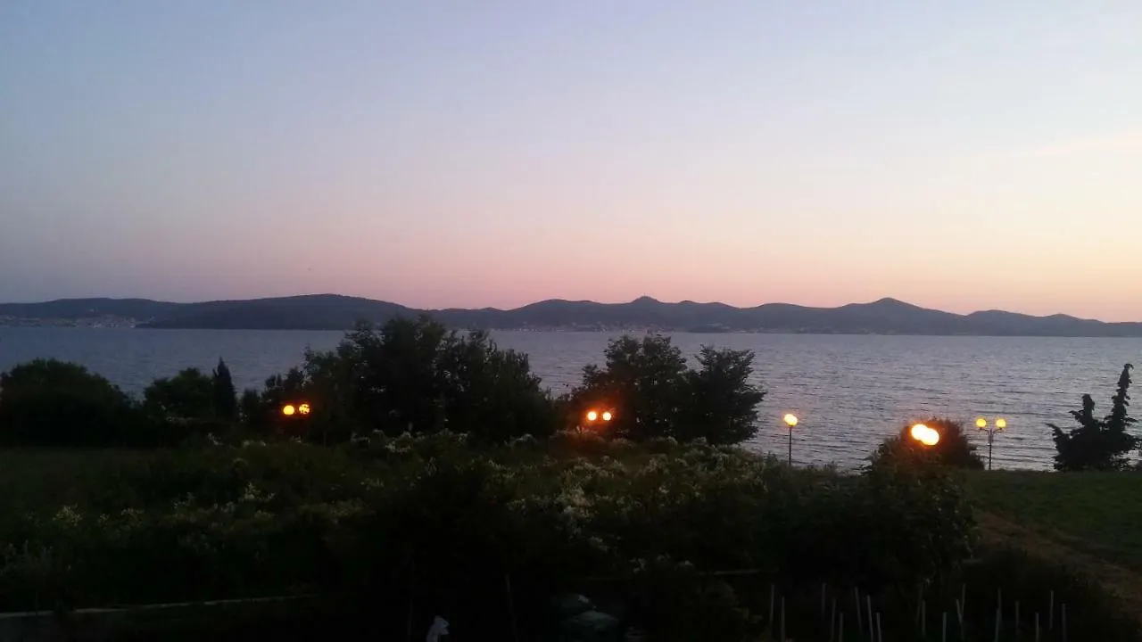 Apartment Seaview Holiday House Mali Rog Zadar